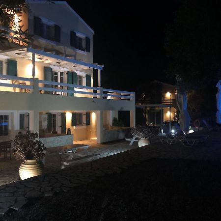 Villa Elaia Suites & Apartments No.3 Гайос Екстериор снимка