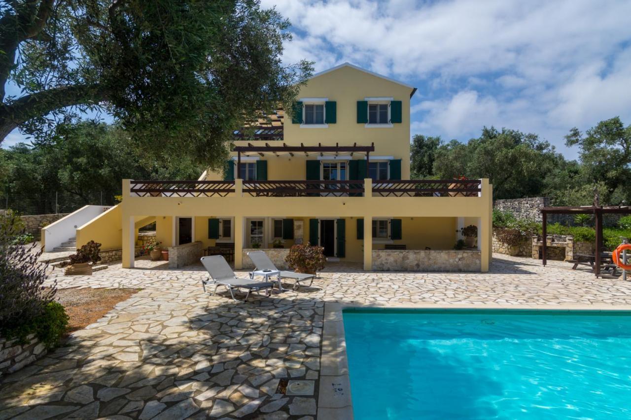 Villa Elaia Suites & Apartments No.3 Гайос Екстериор снимка