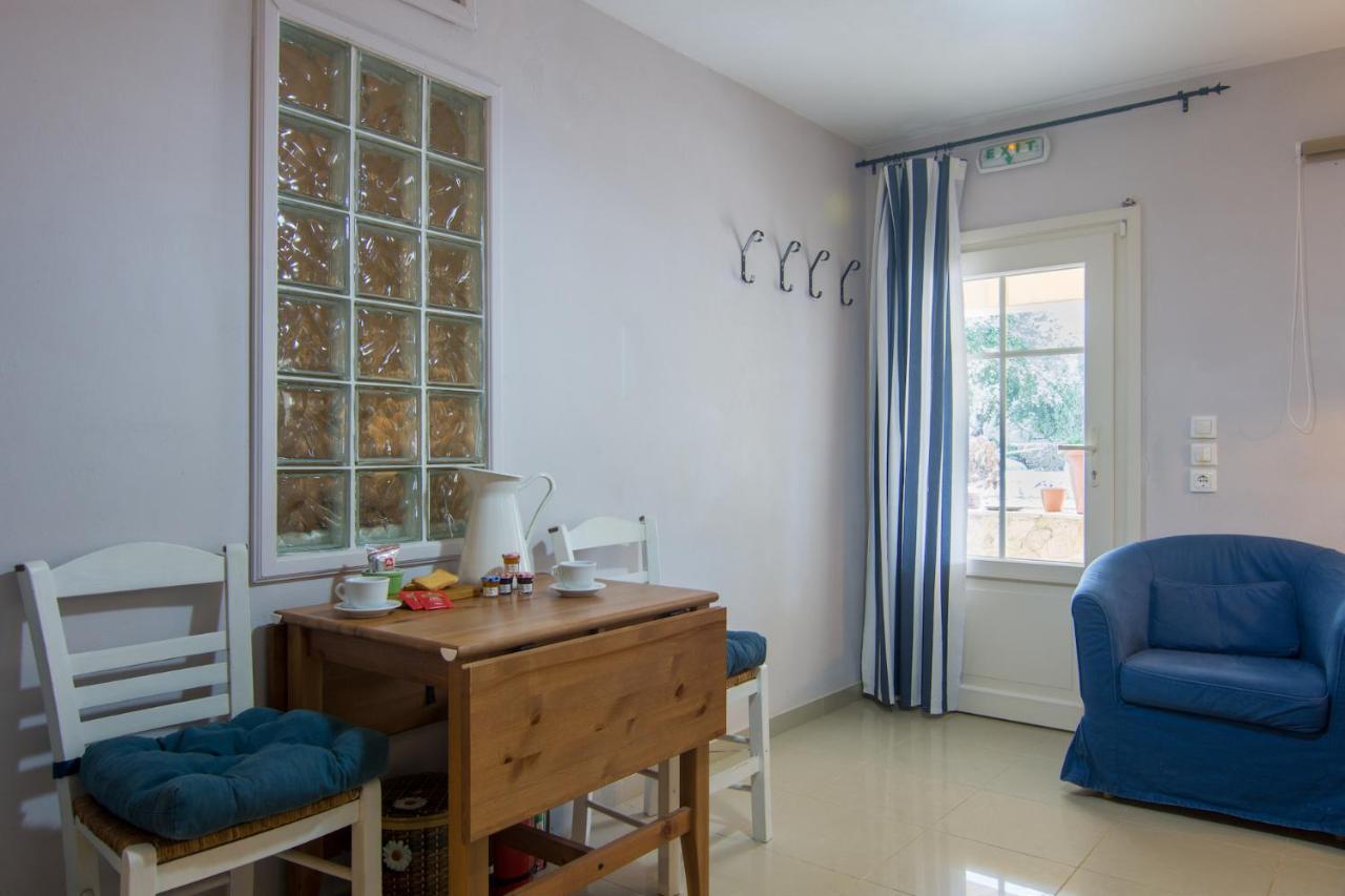 Villa Elaia Suites & Apartments No.3 Гайос Екстериор снимка