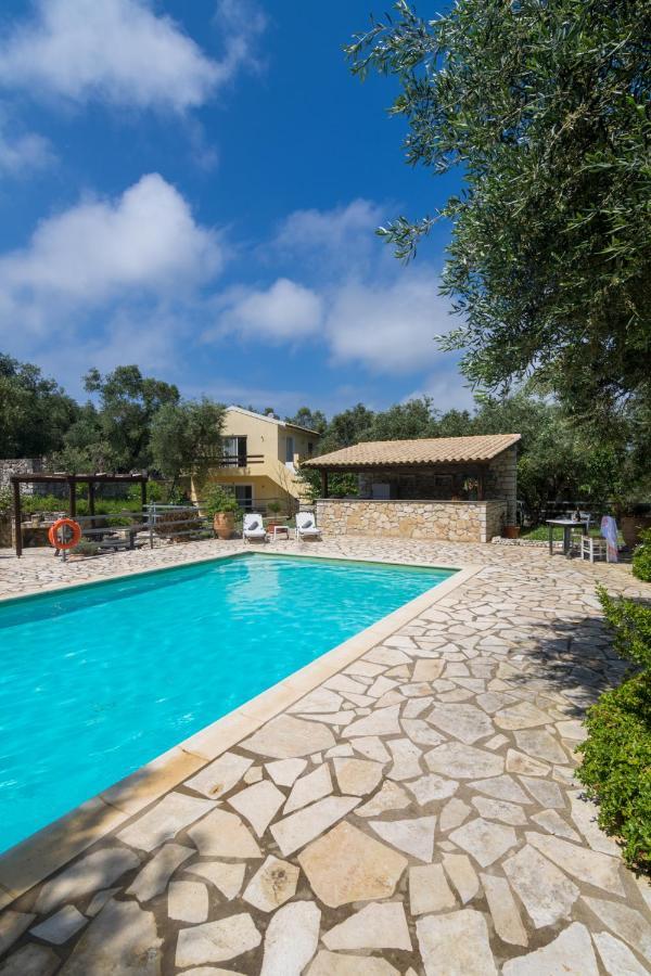 Villa Elaia Suites & Apartments No.3 Гайос Екстериор снимка