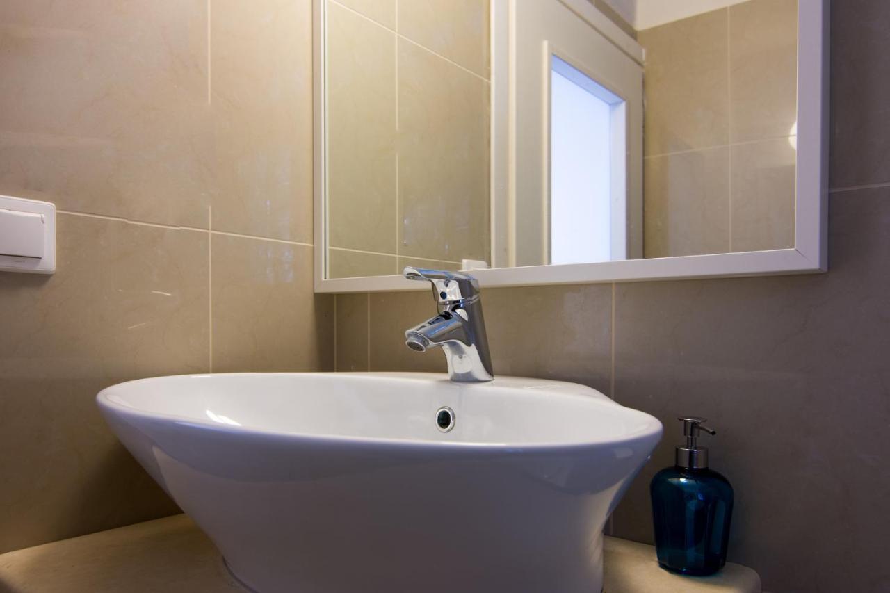 Villa Elaia Suites & Apartments No.3 Гайос Екстериор снимка